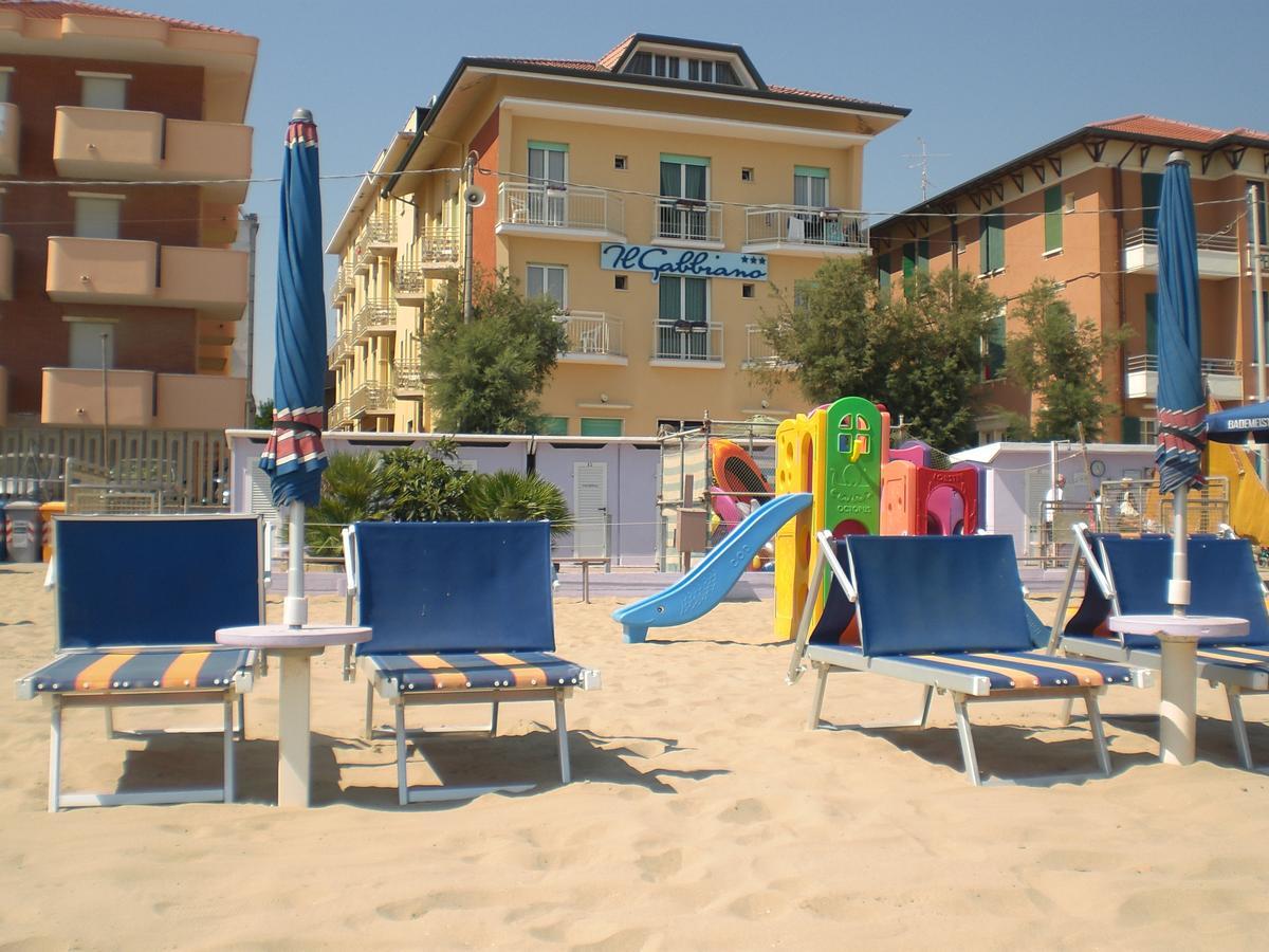 Hotel Gabbiano Sul Mare Nuova Gestione Белларія-Іджеа-Марина Екстер'єр фото