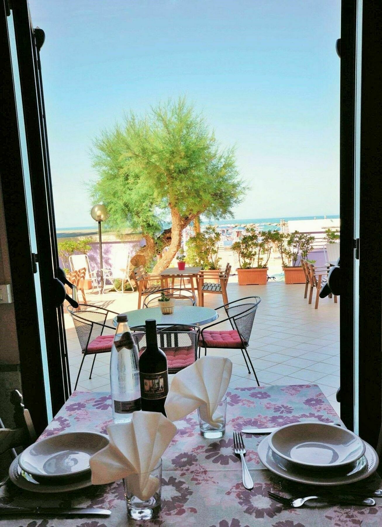 Hotel Gabbiano Sul Mare Nuova Gestione Белларія-Іджеа-Марина Екстер'єр фото